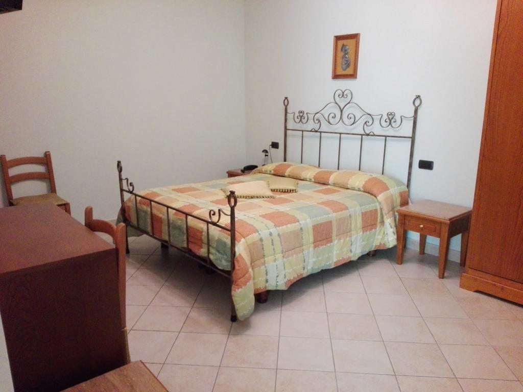Hotel Ponte San Vittorino Assisi Kültér fotó
