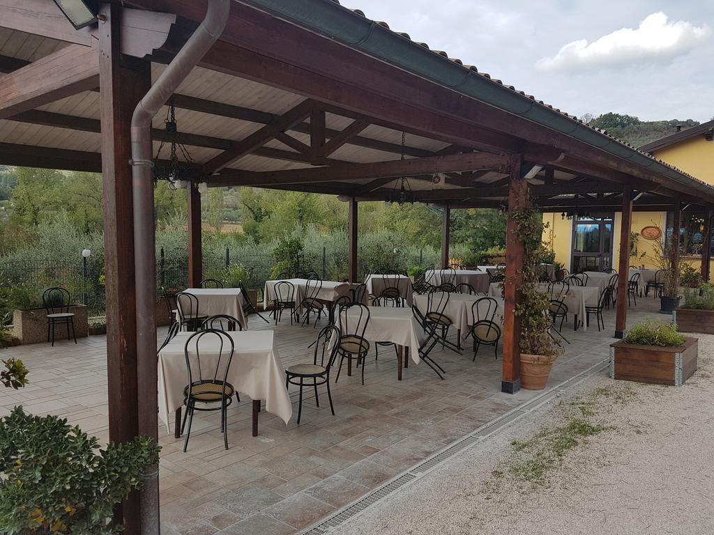 Hotel Ponte San Vittorino Assisi Kültér fotó