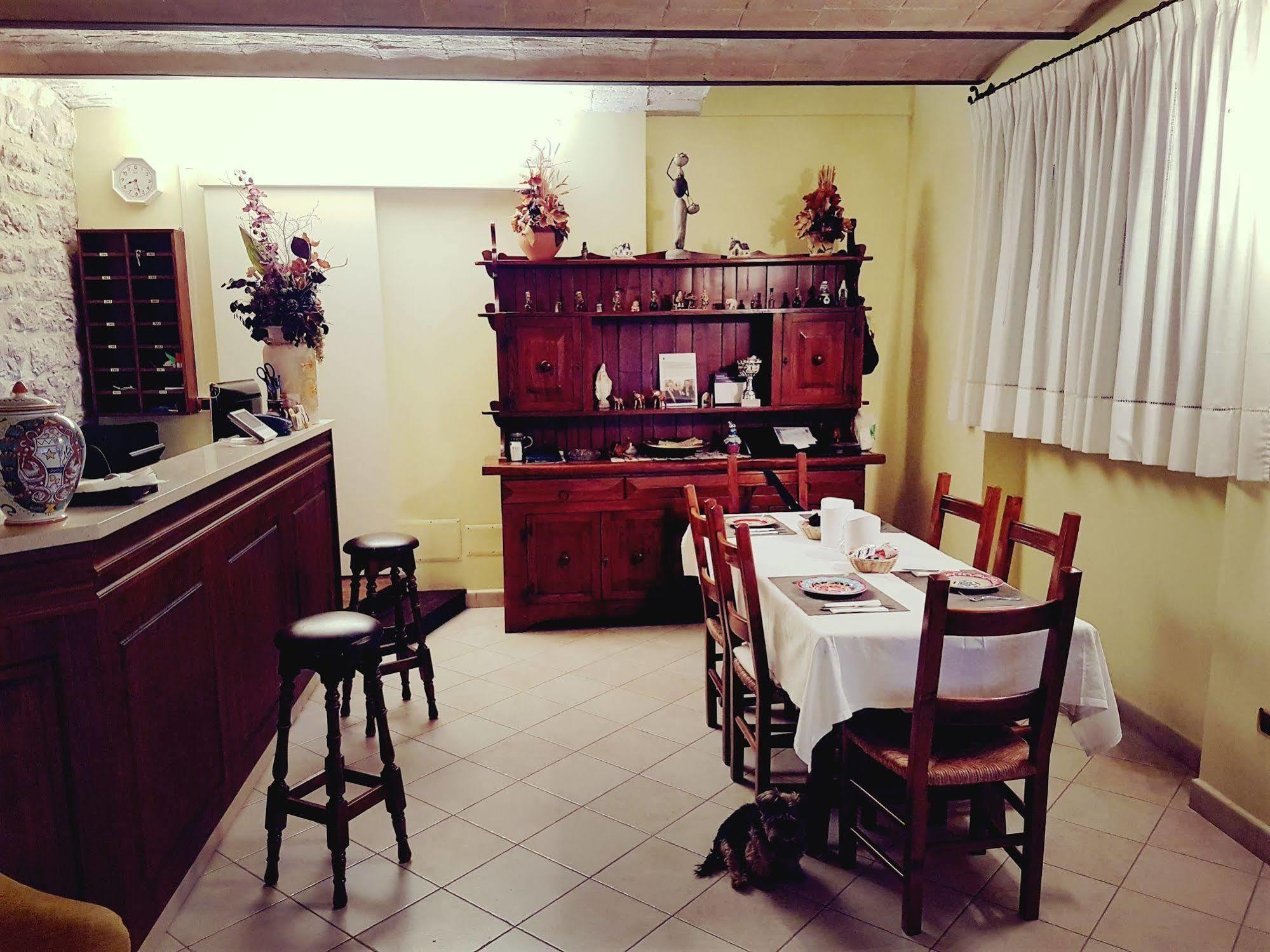 Hotel Ponte San Vittorino Assisi Kültér fotó